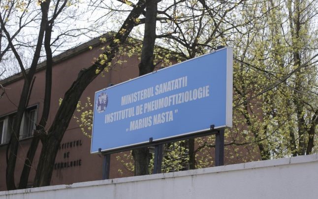 Medici de la Institutul „Marius Nasta” din Capitală suspectați că au luat mită pentru a face operații